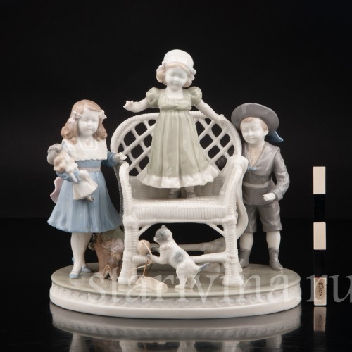 Фарфоровая композиция Играющие дети, Scheibe-Alsbach, Германия, перв. пол. 20 в.