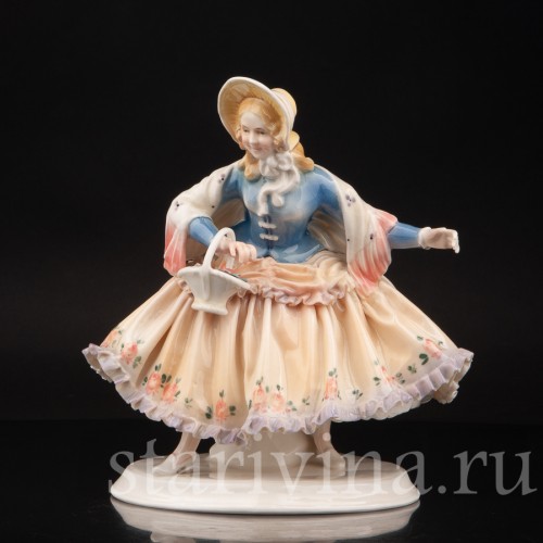 Фарфоровая статуэтка Девушка с букетом цветов, Karl Ens, Германия, 1920-30 гг.