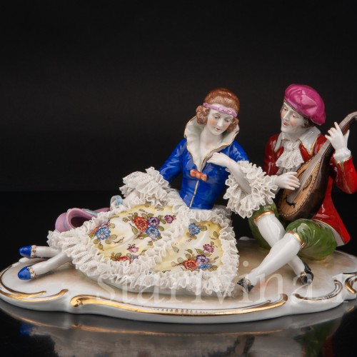 Фарфоровая фигурка Пара с мандолиной, кружевная, Muller & Co, Германия, пер. пол. 20 в.