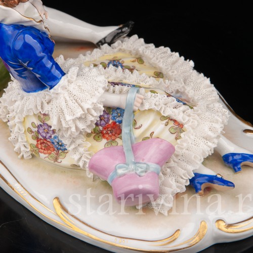 Фарфоровая фигурка Пара с мандолиной, кружевная, Muller & Co, Германия, пер. пол. 20 в.