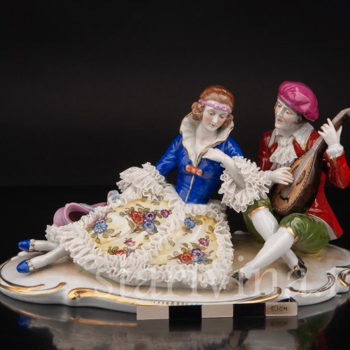 Фарфоровая фигурка Пара с мандолиной, кружевная, Muller & Co, Германия, пер. пол. 20 в.