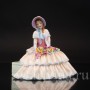 Фигурка девушки из фарфора Полуденные мечты Royal Doulton, Великобритания, сер. 20 века.