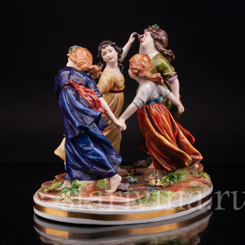 Композиция из фарфора Хоровод, играющие девочки, Volkstedt, Германия, до 1935 г.
