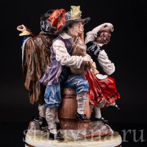 Композиция из фарфора Странствующие музыканты, Ernst Bohne Sohne, Германия, пер. пол. 20 века.