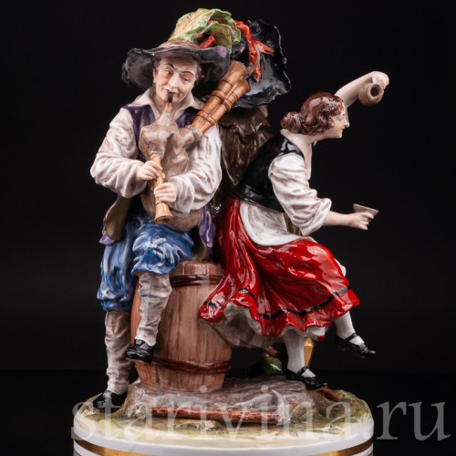 Композиция из фарфора Странствующие музыканты, Ernst Bohne Sohne, Германия, пер. пол. 20 века.