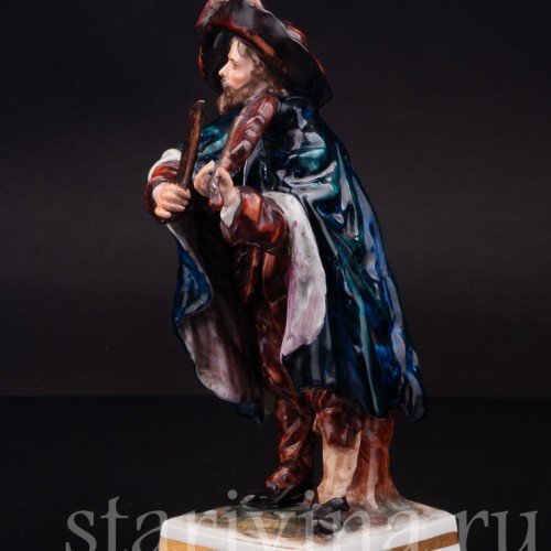 Фарфоровая статуэтка Странствующие музыканты, мужчина со скрипкой, Ernst Bohne Sohne, Германия, пер. пол. 20 в.