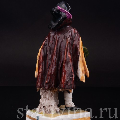 Фигурка из фарфора Странствующий музыкант, мужчина с колёсной лирой, Ernst Bohne Sohne, Германия, пер. пол. 20 в.