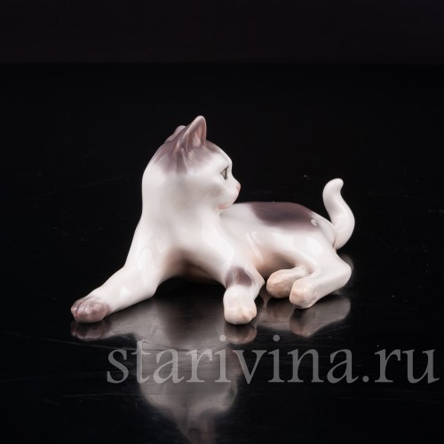 Фарфоровая фигурка Лежащий котёнок, Dahl Jensen, Дания, 1920-80 гг.
