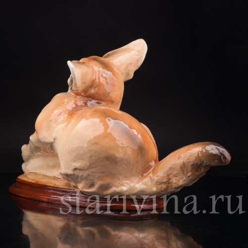 Статуэтка из  фаянса Фенёк, Wiener Werkstatte, Австрия, нач. 20 в