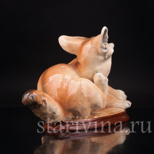 Статуэтка из  фаянса Фенёк, Wiener Werkstatte, Австрия, нач. 20 в