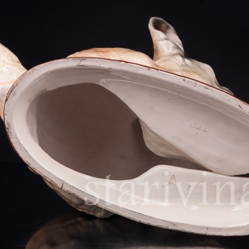 Статуэтка из  фаянса Фенёк, Wiener Werkstatte, Австрия, нач. 20 в