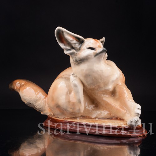 Статуэтка из  фаянса Фенёк, Wiener Werkstatte, Австрия, нач. 20 в