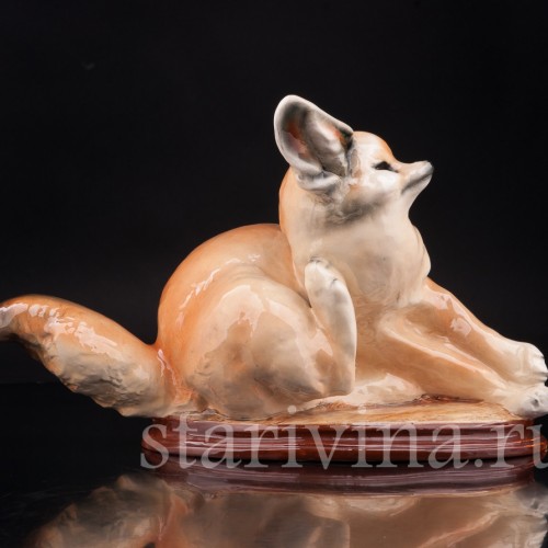 Статуэтка из  фаянса Фенёк, Wiener Werkstatte, Австрия, нач. 20 в