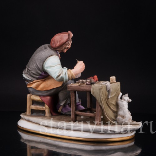 Фарфоровая композиция Башмачник за работой, Bruno Merli, Италия, вт. пол. 20 в.