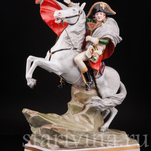Фарфоровая композиция Наполеон Бонапарт на перевале Сен-Бернар, Sitzendorf, Германия, сер. 20 века.