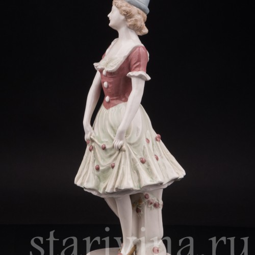 Фарфоровая статуэтка Коломбина, Royal Dux, Чехия, 1920-30 гг.