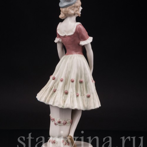 Фарфоровая статуэтка Коломбина, Royal Dux, Чехия, 1920-30 гг.