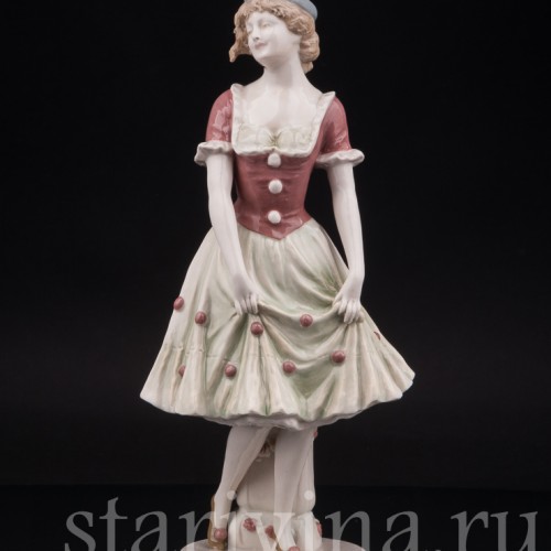 Фарфоровая статуэтка Коломбина, Royal Dux, Чехия, 1920-30 гг.