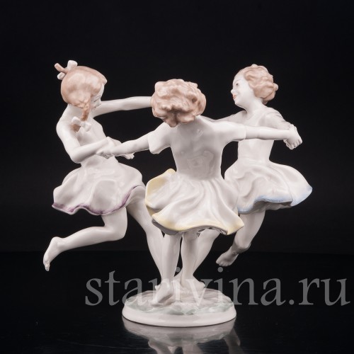 Статуэтка детей из фарфора Майский танец, Hutschenreuther, Германия, сер. 20 в.