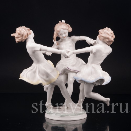 Статуэтка детей из фарфора Майский танец, Hutschenreuther, Германия, сер. 20 в.