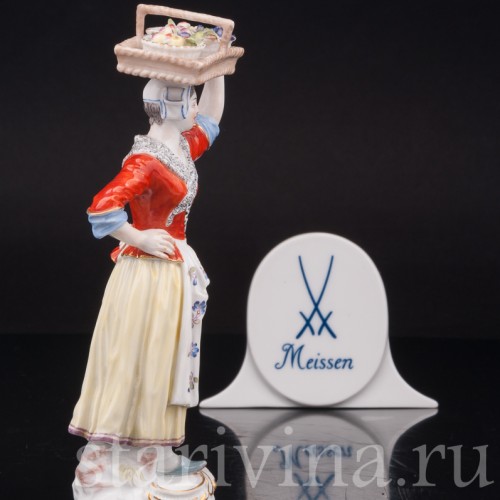 Фарфоровая статуэтка Продавщица фруктов, Cries de Paris, Meissen, Германия, 1963 г.