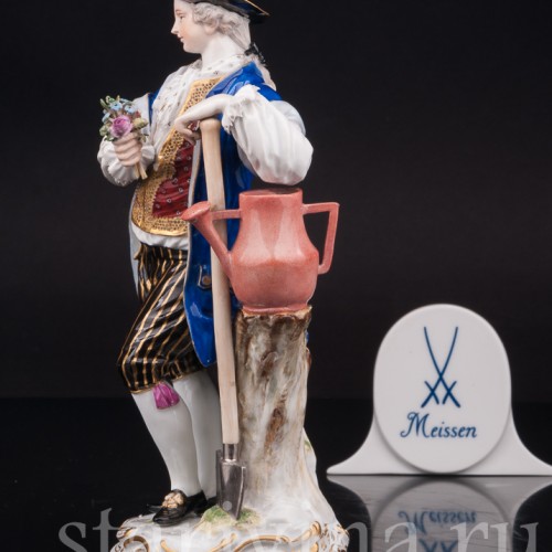 Фарфоровая статуэтка Садовник с лопатой и лейкой, Meissen, Германия, сер. 19 - нач. 20 вв.