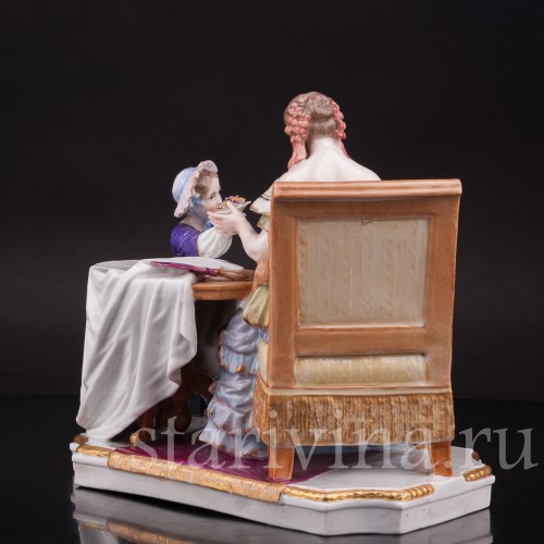 Фарфоровая статуэтка Мамины именины, Dressel, Kister & Co, Германия, перв. пол. 20 в.