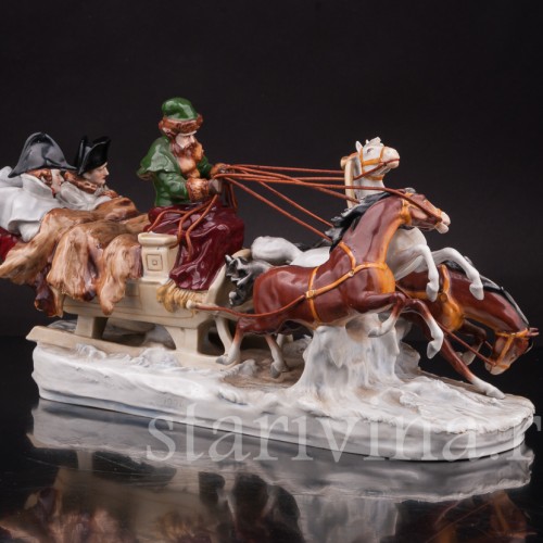 Фарфоровая композиция Наполеон, бегущий из России, Scheibe-Alsbach, Германия, вт. пол. 20 в.