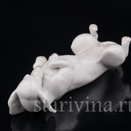 Фарфоровая статуэтка собакиТакса лежащая не спине Heubach, Германия, нач. 20 в.