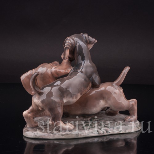 Фарфоровая статуэтка собак Играющие щенки таксы Dahl Jensen, Дания, 1920-80 гг.