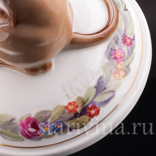 Статуэтка собаки из фарфора Такса с корзиной цветов, Rosenthal, Германия, 1913-14 гг.