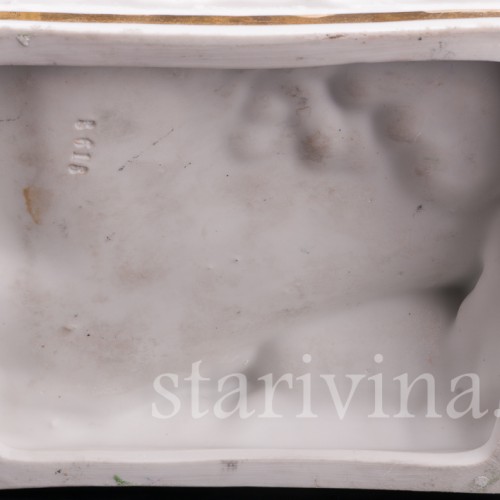 Композиция из фарфора Дети под деревом, Dressel, Kister & Co, Германия, нач. 20 в.