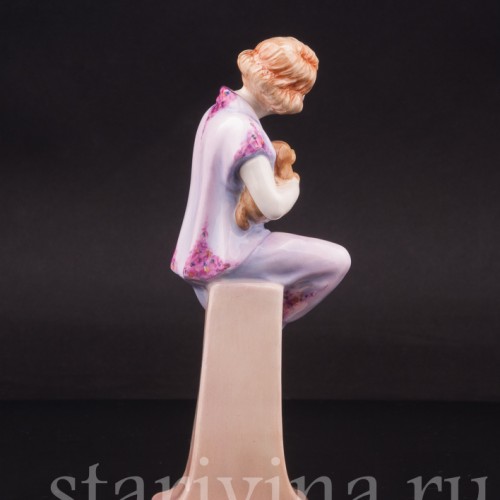 Фарфоровая статуэтка Девушка со щенком, Royal Doulton, Великобритания, 2000 г.