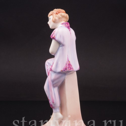 Фарфоровая статуэтка Девушка со щенком, Royal Doulton, Великобритания, 2000 г.