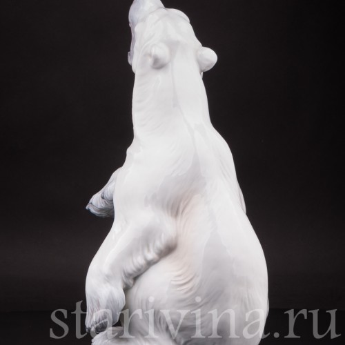 Фарфоровая статуэтка Рычащий белый медведь с поднятой лапой, Dahl Jensen, Дания, 1920-80 гг.