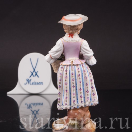 Фарфоровая статуэтка Девочка с корзиной цветов, Meissen, Германия, сер. 19 - нач. 20 вв.