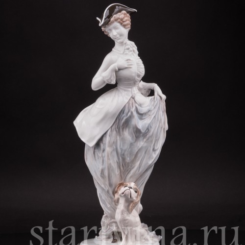 Фарфоровая статуэтка Девушка в костюме для верховой езды Rosenthal, Германия, нач. 20 в.