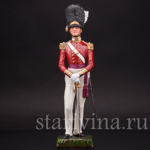 Фарфоровая статуэтка Офицер гренадерской гвардии, 1840 г, Sitzendorf, Германия, вт. пол. 20 в.