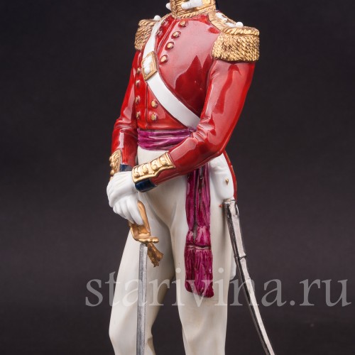 Фарфоровая статуэтка Офицер гренадерской гвардии, 1840 г, Sitzendorf, Германия, вт. пол. 20 в.