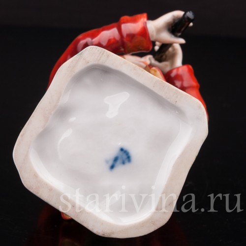 Фигурка из фарфора Музыкант с флейтой Дрезден, Германия, сер. 20 в.