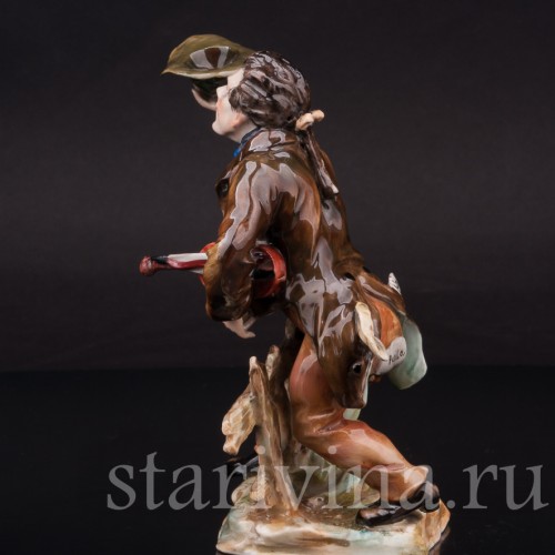 Фигурка из фарфора Музыкант со скрипкой Дрезден, Германия, нач. 20 в.