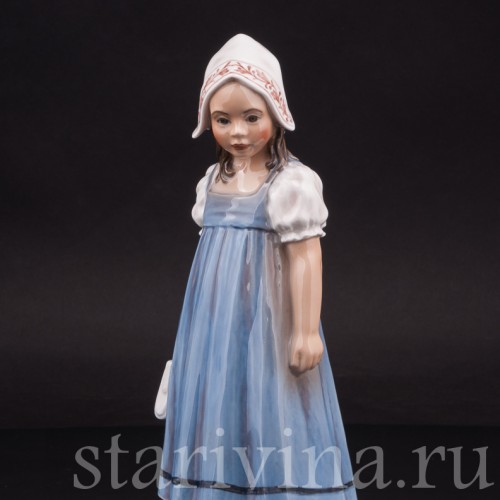 Фигурка из фарфора Девочка с сумкой Dahl Jensen, Дания, 1920-80 гг.