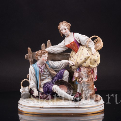Статуэтка из фарфора Пара с собачкой, Dressel, Kister & Co, Германия, нач. 20 в.