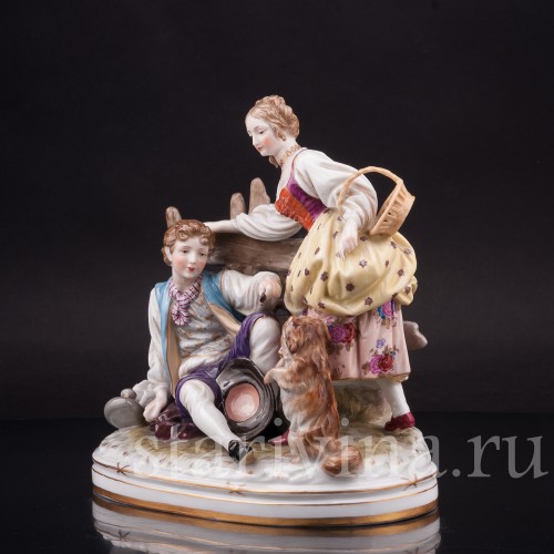 Статуэтка из фарфора Пара с собачкой, Dressel, Kister & Co, Германия, нач. 20 в.