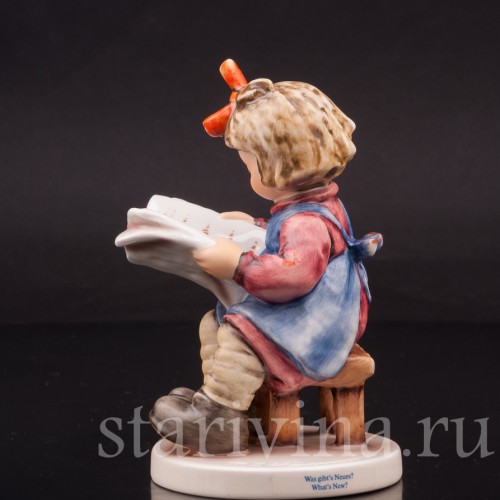 Фигурка из фарфора Что новенького? Девочка читающая журнал Goebel, Германия, 1990-99 гг.