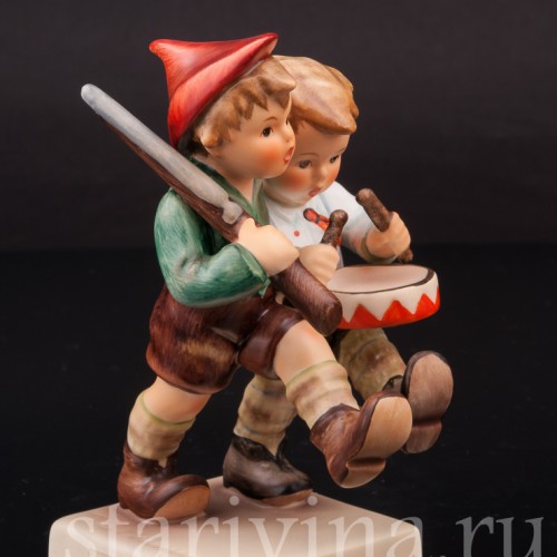 Фигурка из фарфора Походный марш, Goebel, Германия, 1992 г.