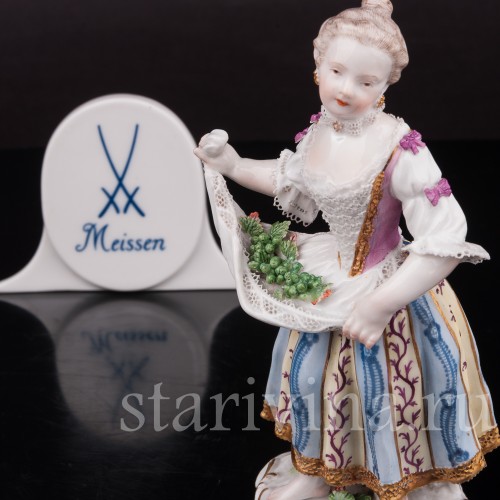 Девушка с виноградом, Meissen, Германия, кон.18 в