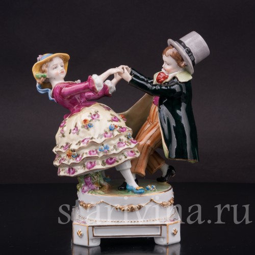 Фигурка из фарфора Танцующие дети E. A. Muller, Германия, 1890-1927 гг.