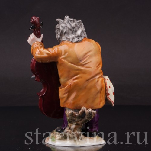 Фарфоровая фигурка Музыкант с котрабасом, Дрезден, Германия, нач. 20 в.