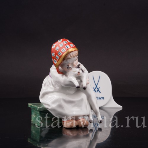 Фарфоровая статуэтка Девочка с кошкой, Meissen, Германия, 1968 г.